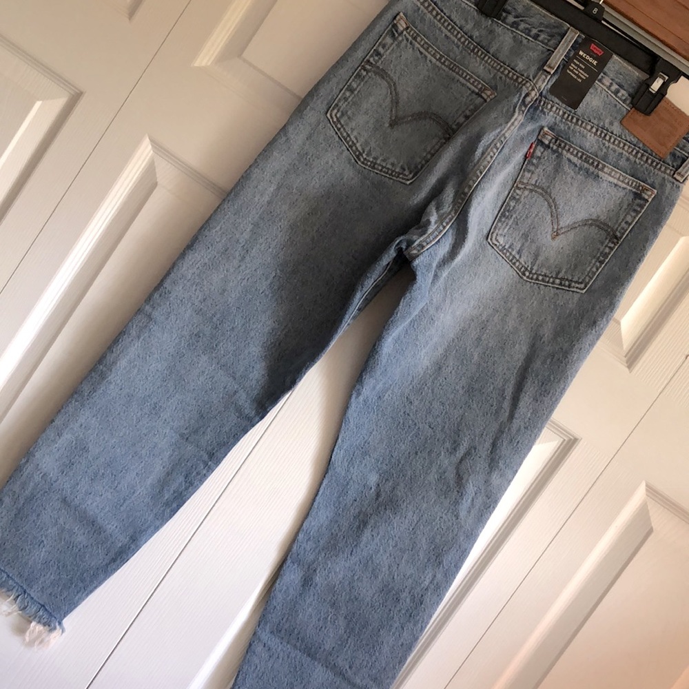 •LAST PAIR* Levi’s Wedgie hi waisted VTG inspired frayed jeans NWT SZ 30/SZ 10 - Picture 8 of 15